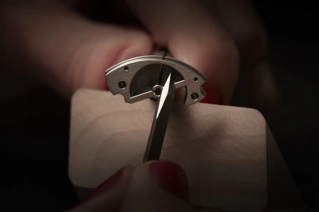 瑞士钟表何以独步天下管窥机芯打磨工艺