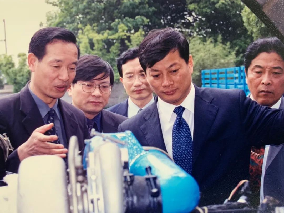 口述车史||朱剑明：高压共轨是皇冠上的明珠|中国汽车报