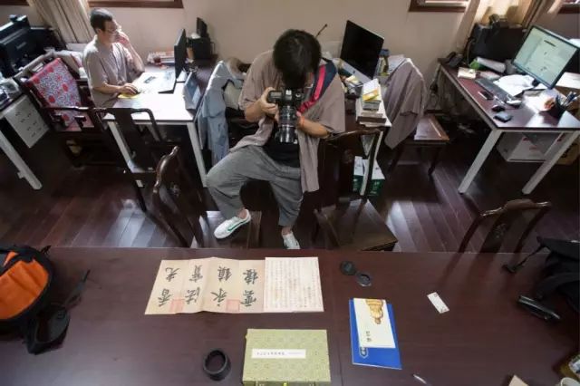 灵隐寺招人火爆热搜，不用出家！当初入职90后小伙再度走红：一年半瘦20斤，8小时上班制，KPI随缘