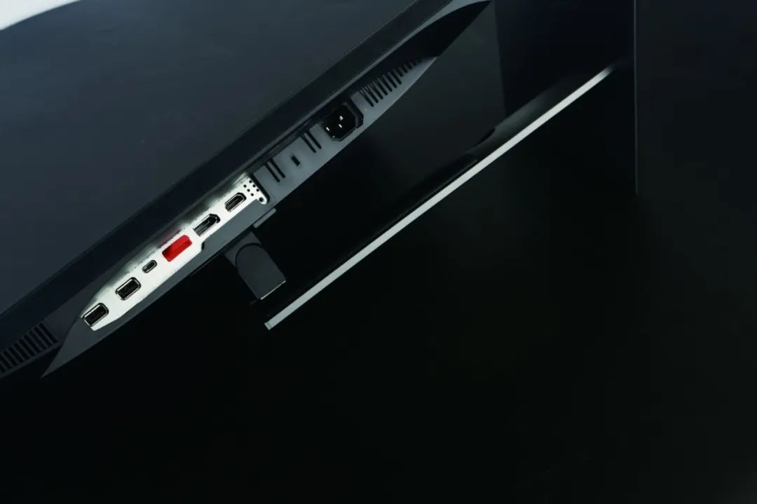 戴尔d2421dc,戴尔p2421d参数