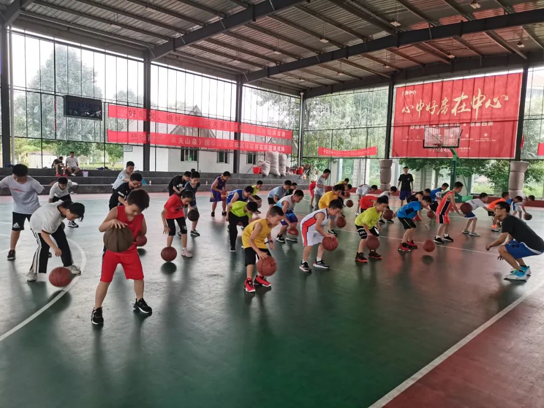 秀山叉车培训,秀山夏令营培训基地