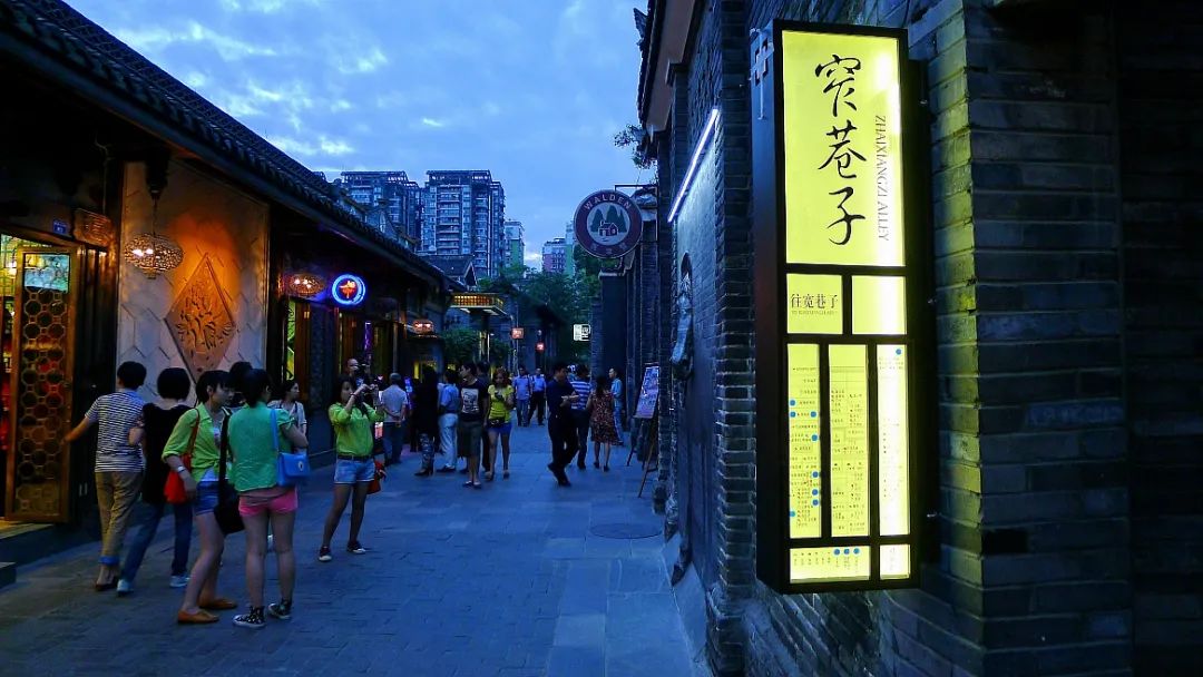 四川成都宽窄巷子近期状况,成都宽窄巷子最新实拍