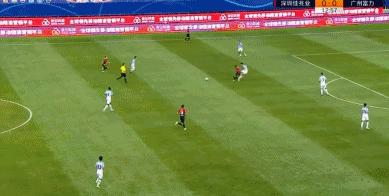 李松益鲁能2比1,李松益点球破门