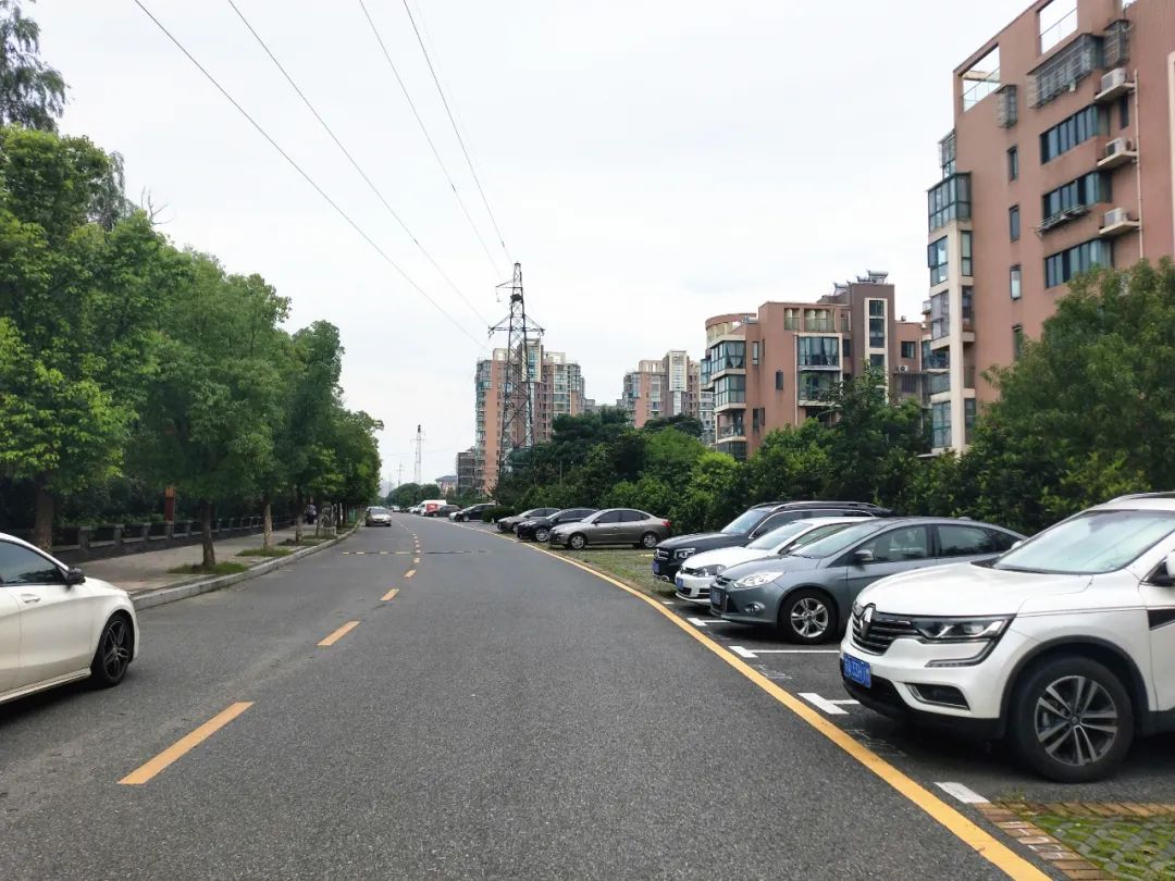 地段很好质量不好的房子,地段好配套全还是现房