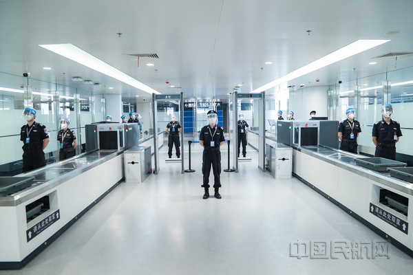 南京天下文枢攻略,南京禄口国际机场t1快速通道