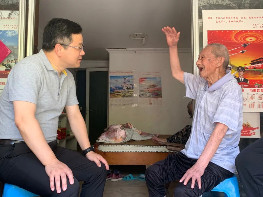 致敬老兵的一生,老兵不老致敬老兵