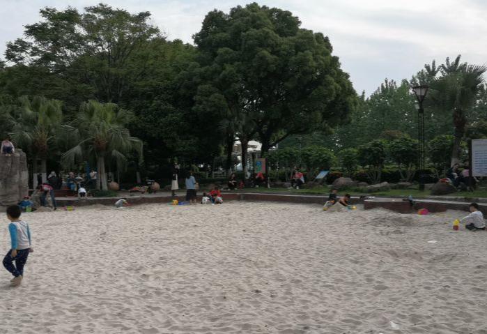 长沙哪里有可以玩沙子的地方,不去海边