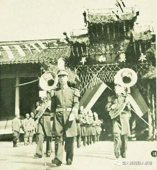 下跪投降是什么意思,下跪认错有用吗