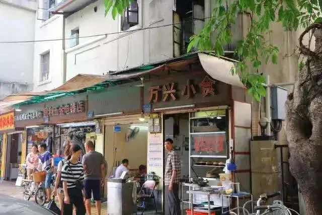 煲仔正广州老字号煲仔饭店铺,最好吃的煲仔店