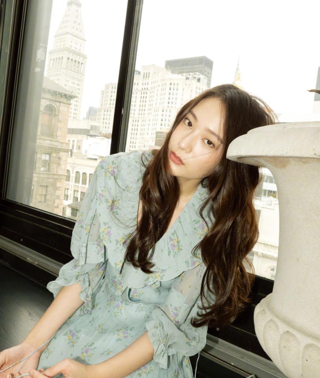 “佛系”营业两年的郑秀晶依旧无人能敌，十年合约到期的她如何选择？