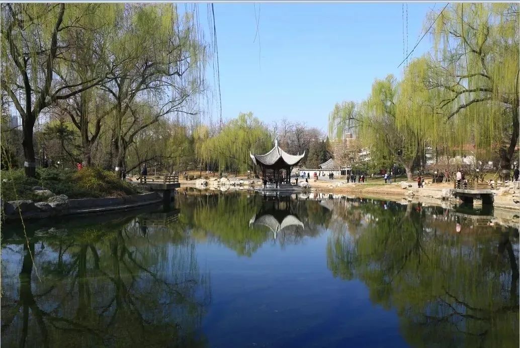 美丽宜居环境建设,北京陶然亭公园风景如画