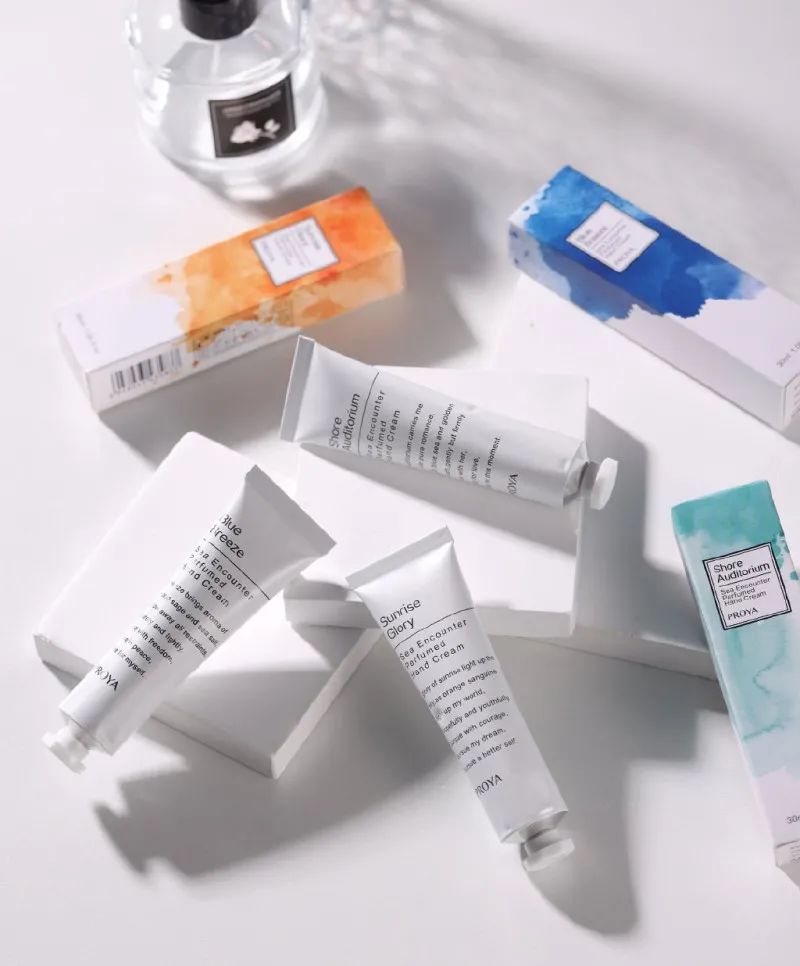 珀莱雅线上增长依然强力,anlaiya珀莱雅彩妆怎么样