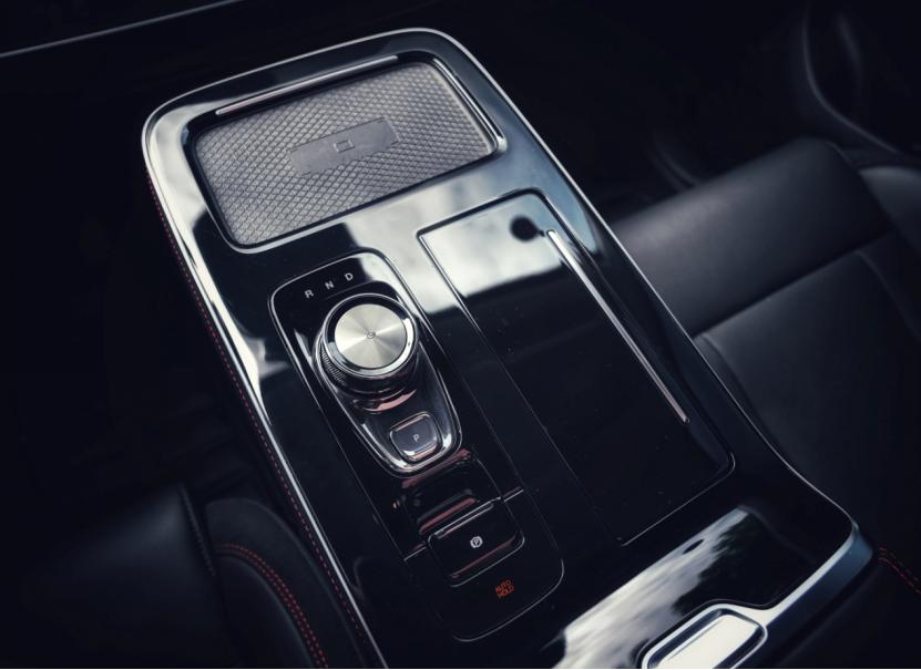 续航彪悍广汽新能源aionv路测谍报,国产最实用的紧凑型suv新能源汽车