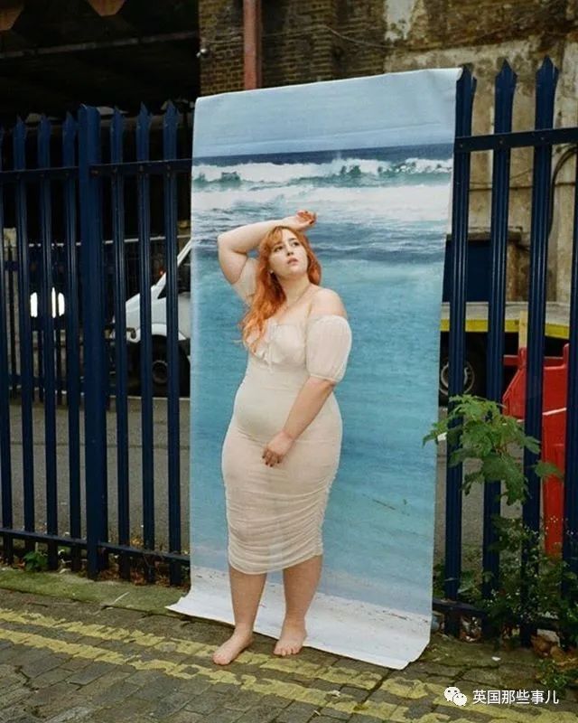 英国星二代大码网红开喷父母：对我体重太苛刻，你们是节食文化的帮凶
