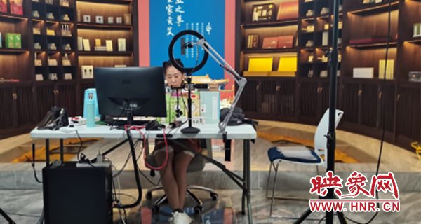 汤阴:“百草之王”名不虚传千年仙艾香飘万里