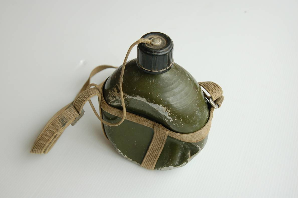 一个军用水壶,一只军用水壶见证多少历史