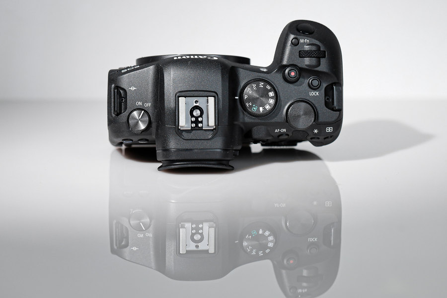 比肩eosr的相机,比佳能r6好的相机推荐