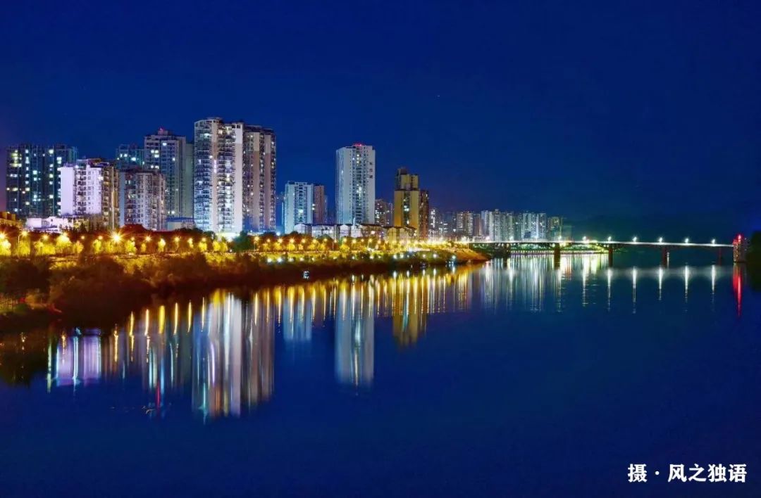 热爱家乡主题活动,热爱家乡展望未来的社会实践活动