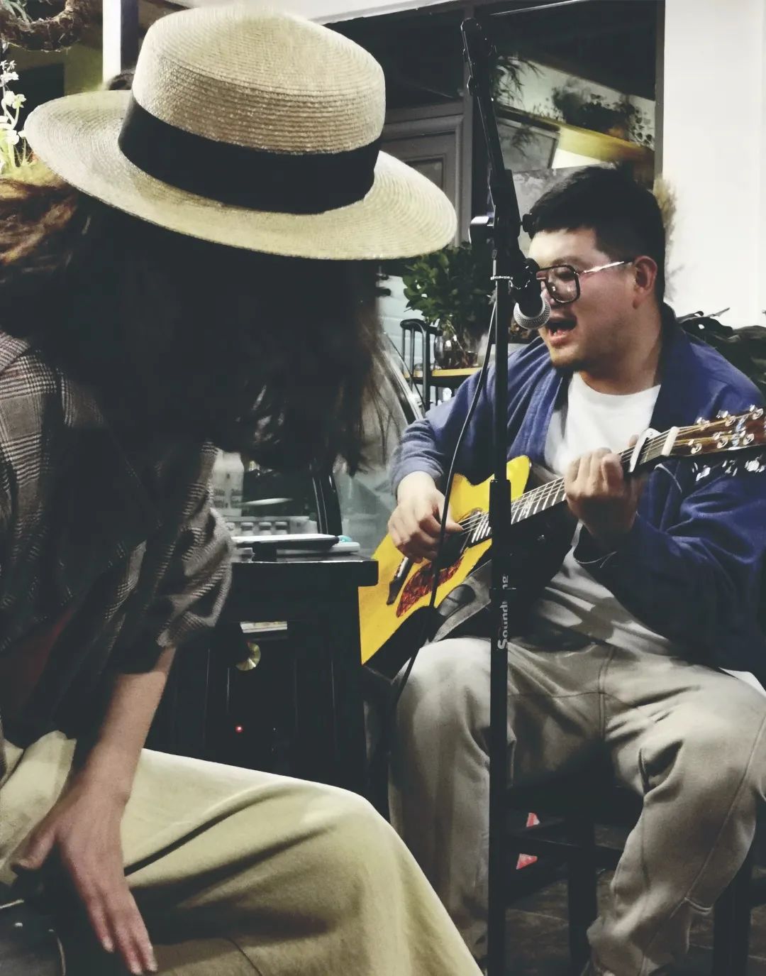 杩滃瀹佽繙,杩滃