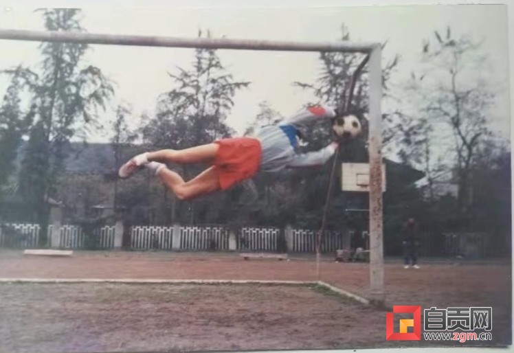 田大友自贡江姐中学,自贡江姐中学田大友