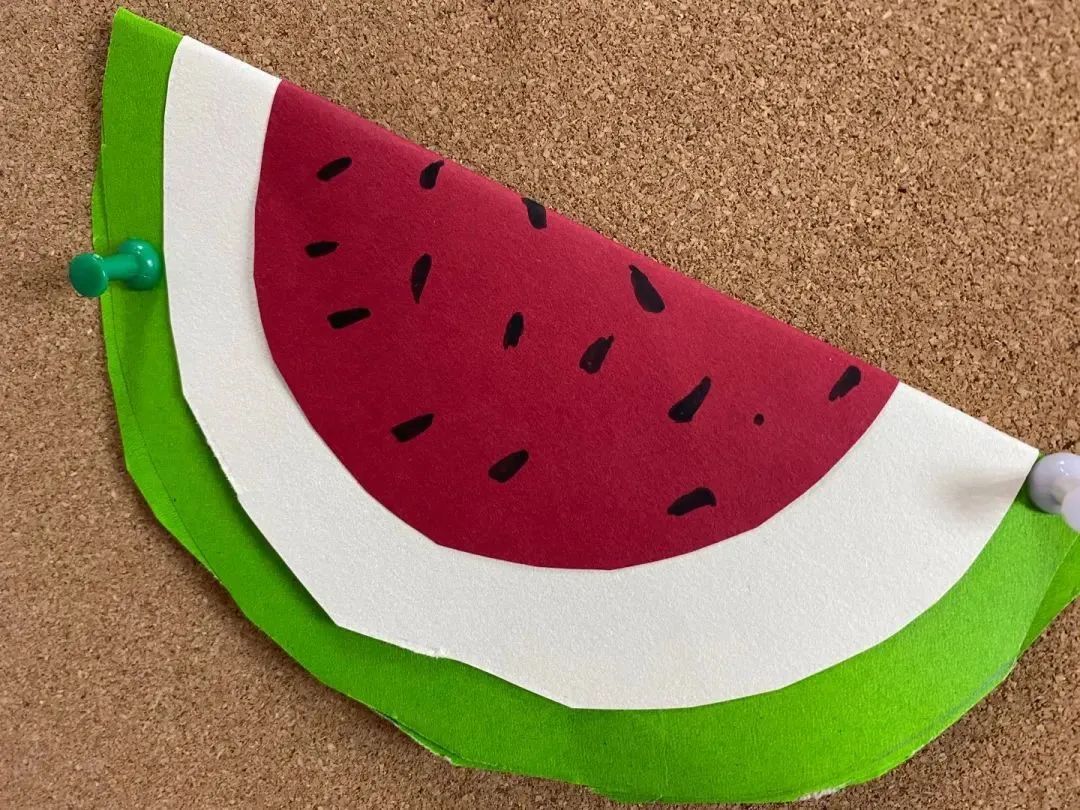 想知道孩子的世界里夏天是什么样吗？——北斗星艺术康复课程作品分享