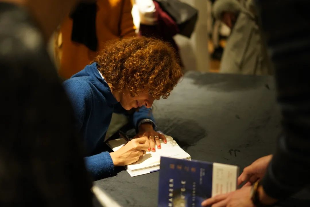 书香浸润心灵阅读感悟,书香酒店的独特氛围