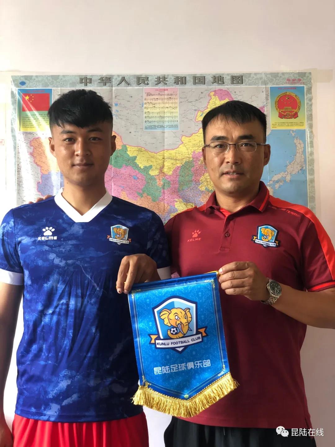 丽江年轻足球运动员在大连,丽江足球小将入选