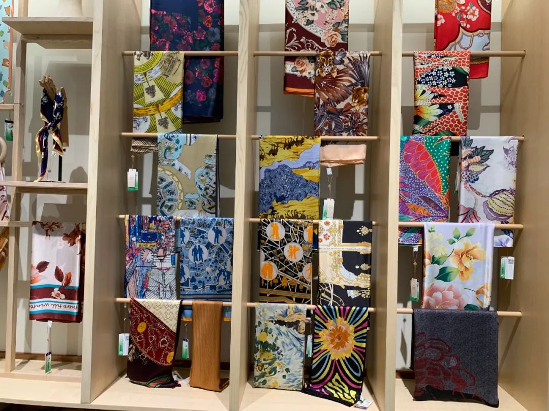 真丝为啥不流行了,真丝为什么有的价位便宜