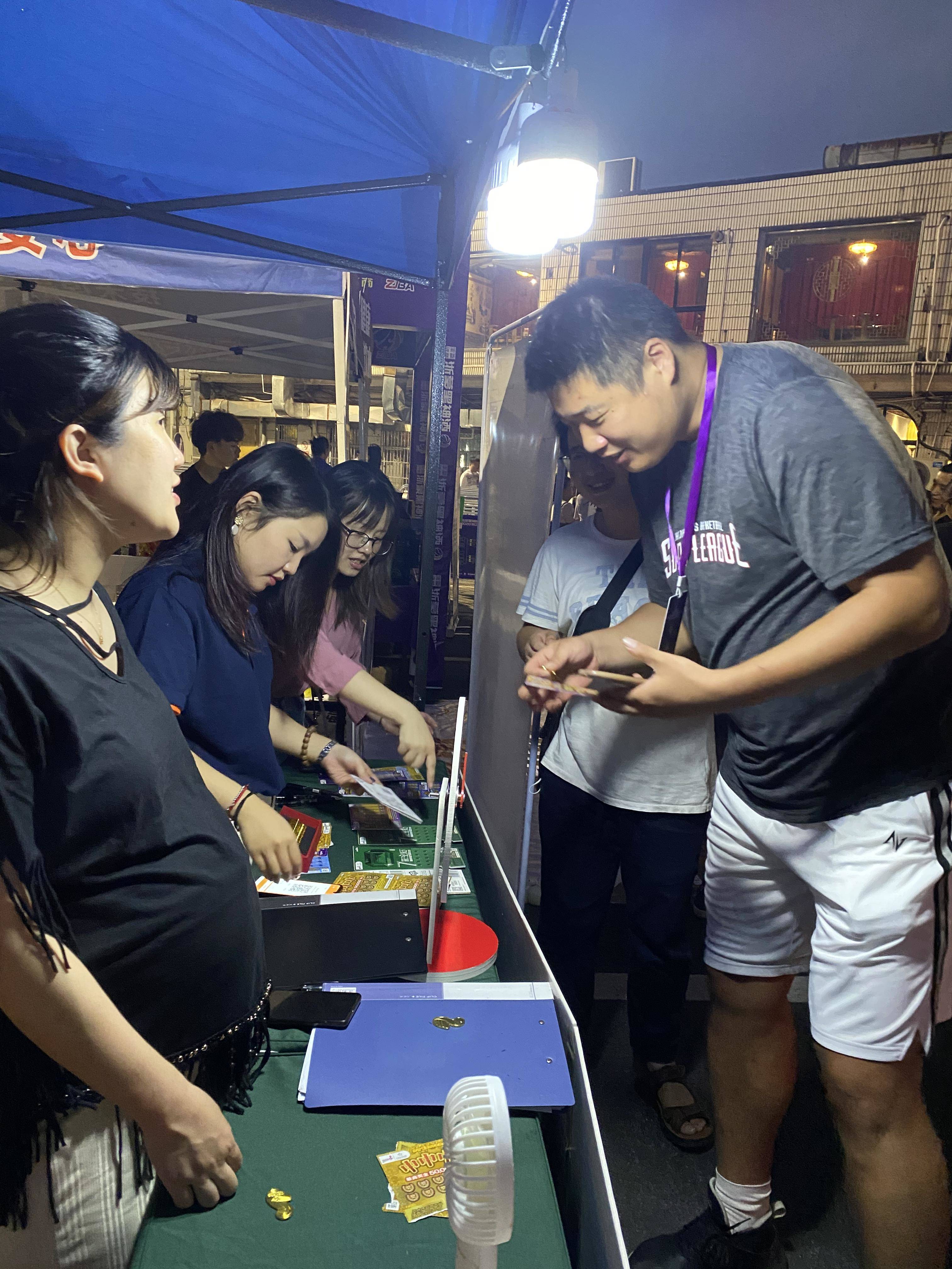 金华网丨「“金彩”时刻」中中中！你“中”了吗？——“7彩宝石”亮相浙超篮球联赛