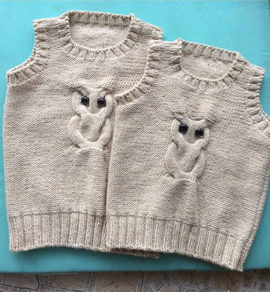 最新款小孩背心的织法,女宝宝带帽毛背心的织法