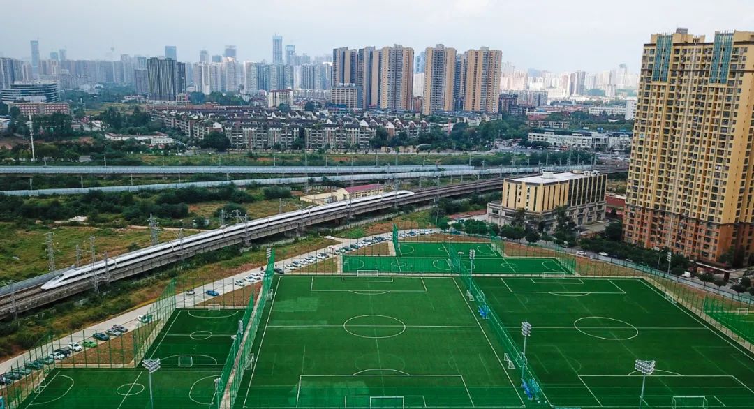 成都体育公园一览表,成都南湖体育公园最新进展