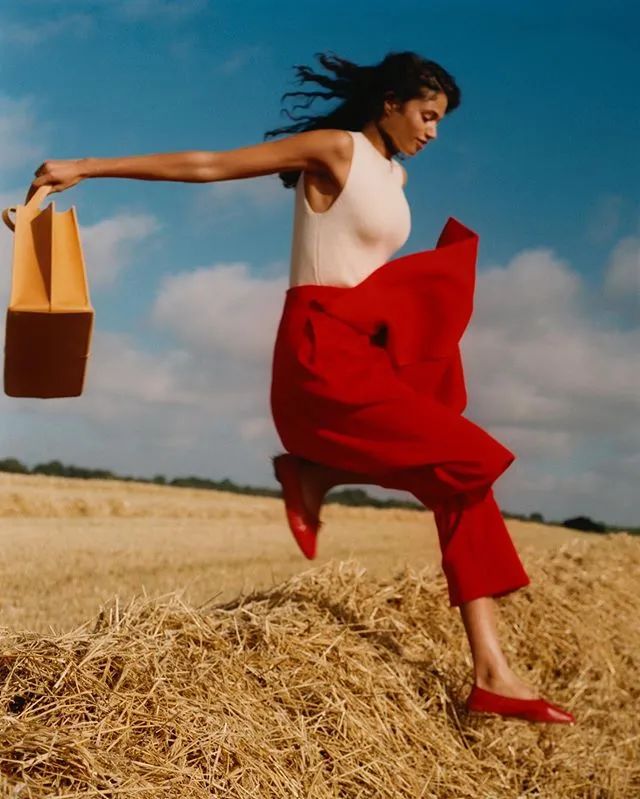 大牌包包为什么都那么丑,这么丑的大牌包包是真的吗