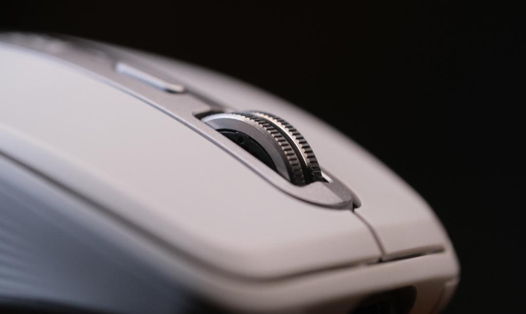 罗技mxanywhere3滚轮左右晃动,罗技mxanywhere3鼠标mac版区别