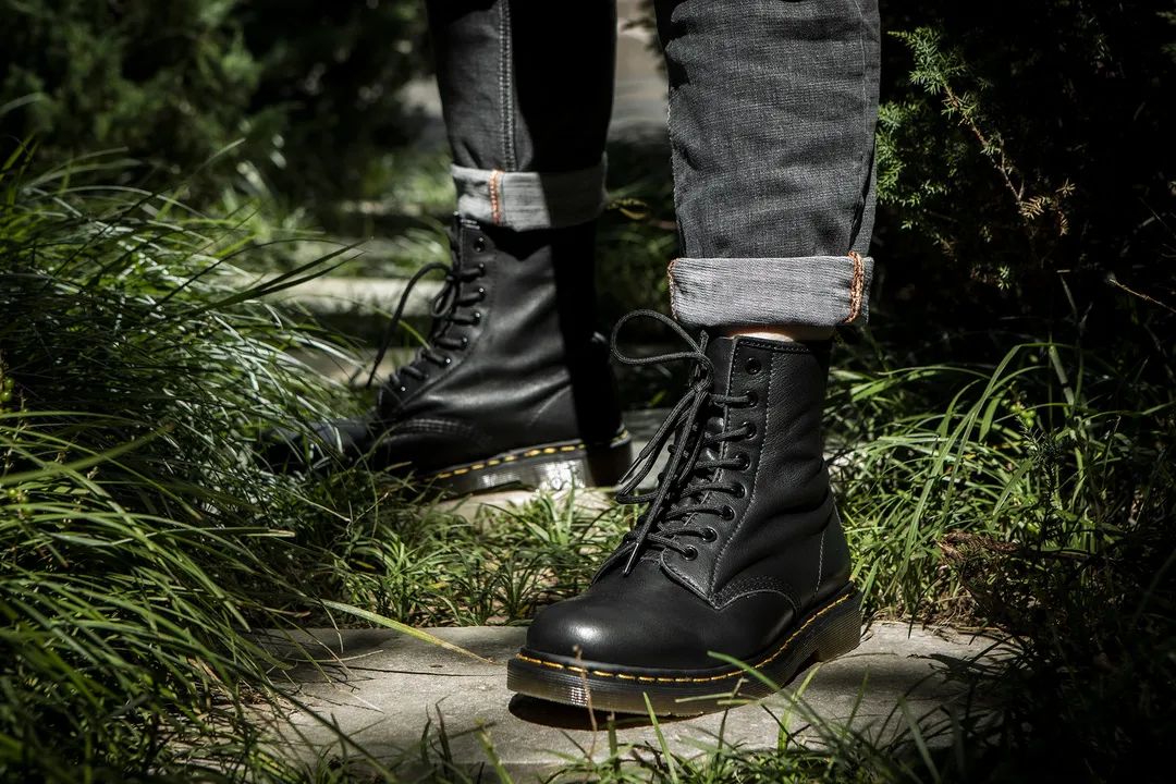 会热的马丁靴,马丁靴自动贴合脚型