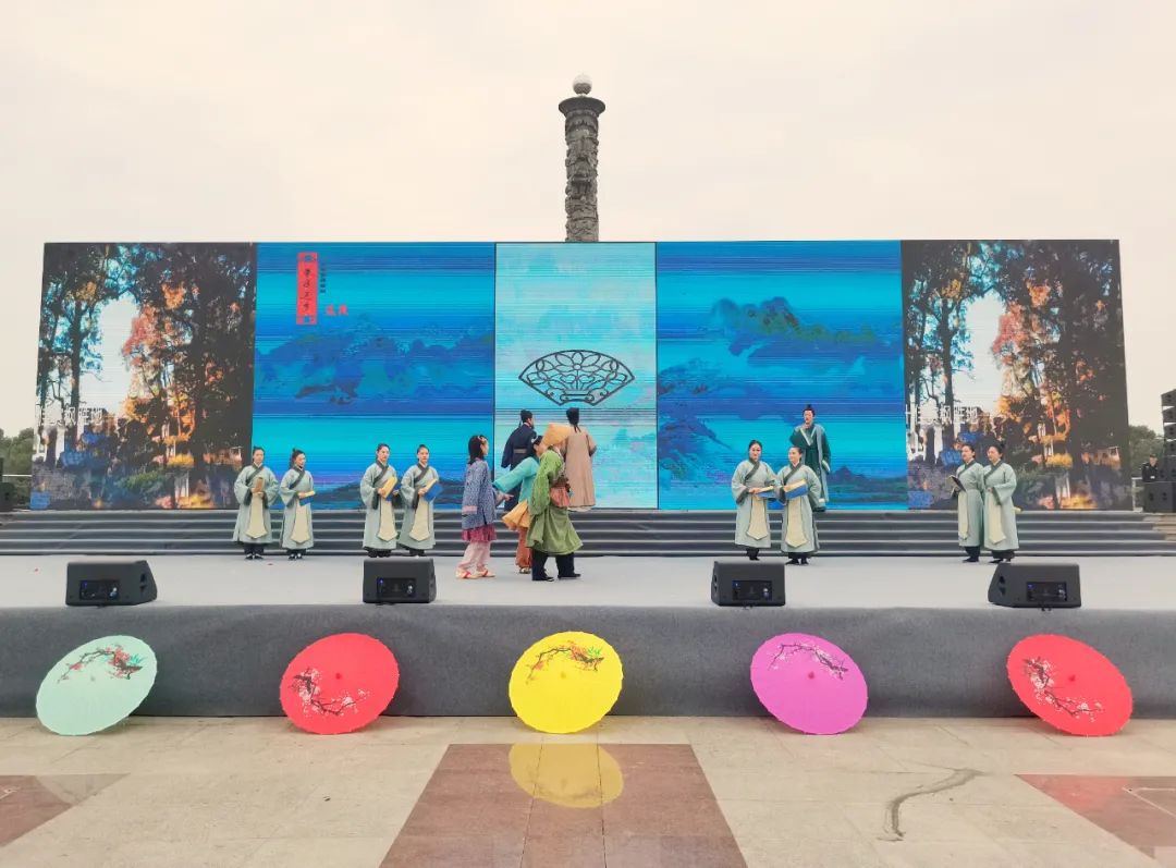 以“朱子文化”为媒！婺源县纪念朱子诞辰890周年暨晒秋赏枫文化旅游系列活动开幕式隆重举行！