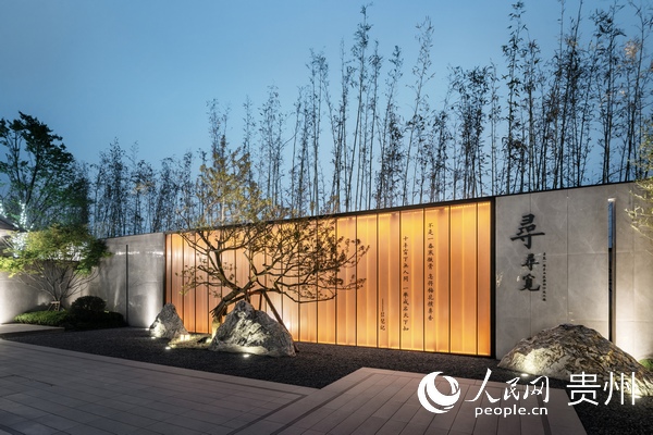 家门口也可以感受春天的气息,在家门口也能享受高品质的教育