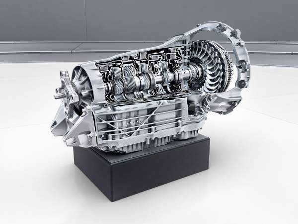 进口奔驰v级驾驶体验,奔驰v级四驱试驾视频