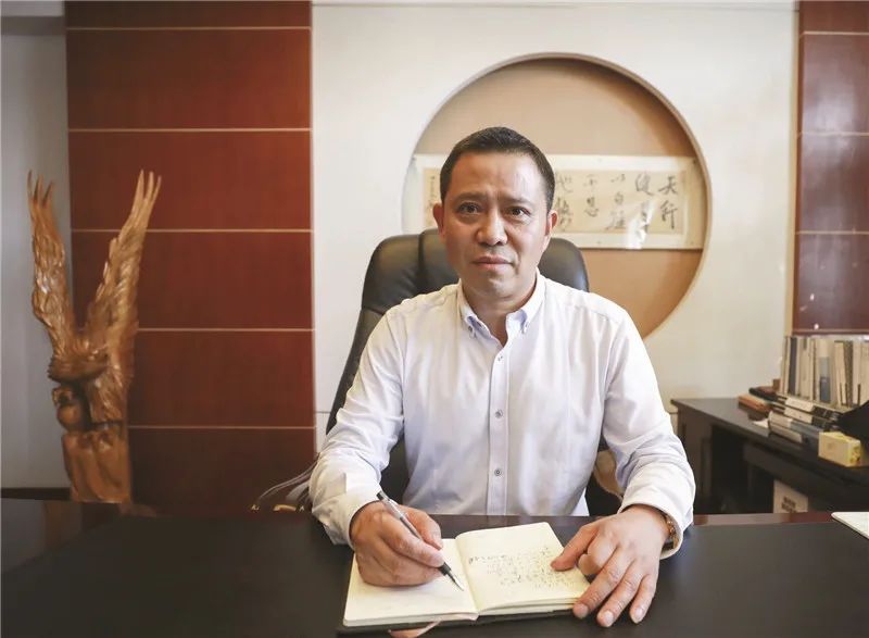 舟山最好吃的烤鱿鱼丝,烧烤鱿鱼虾脆卷零食加工厂