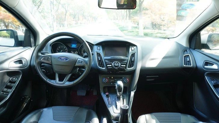 最新一代福克斯st,经典福克斯两厢1.8自动动力升级