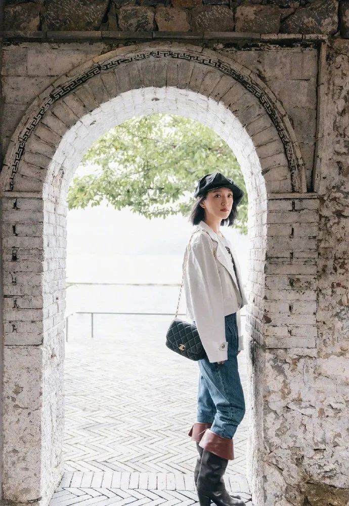 长靴显得格外霸气,霸气靴子男选择