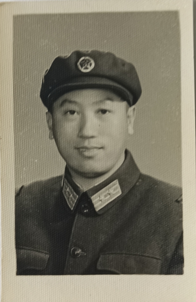 他捐出一切，连遗体也给了国家