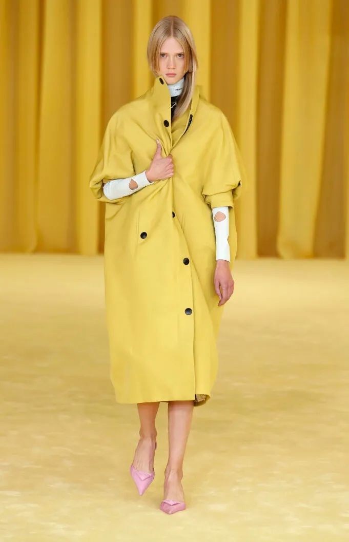 一篇搞懂无纺布墙纸,皮革面料的区别