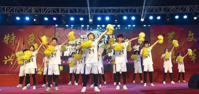 株洲市十八中学艺术节圆满成功,株洲八中文艺表演