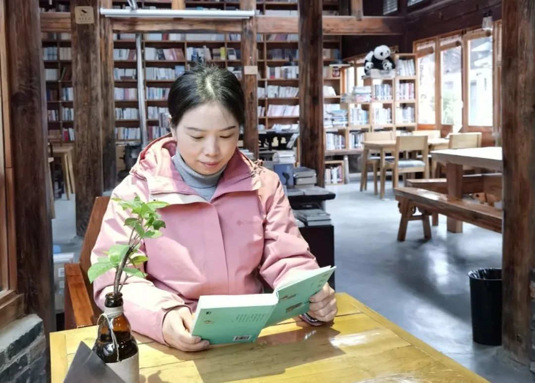 微风采郭卉的视频,河南省妇幼保健院李红