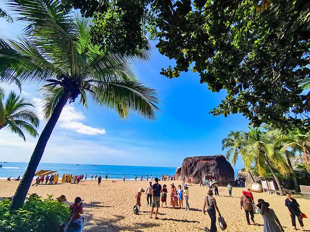 三亚海棠湾希尔顿攻略,三亚湾亚龙湾旅游攻略