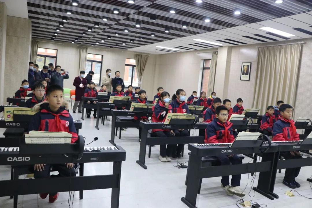 百名校长进校园,安师大郑蒲港学校的校长