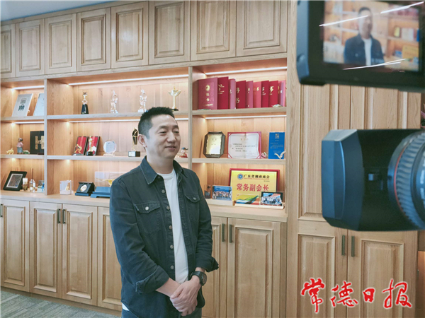 委员风采刘志萍不忘初心尽心履职,政协委员风采录不忘初心