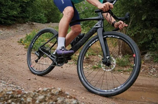 cyclist电动车,cyclist骑行服