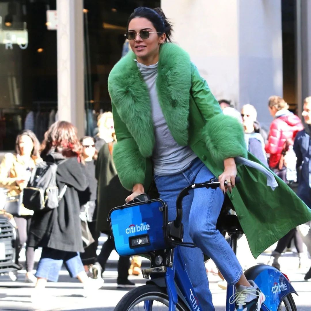 轻奢皮草大衣,高端轻奢皮草大衣