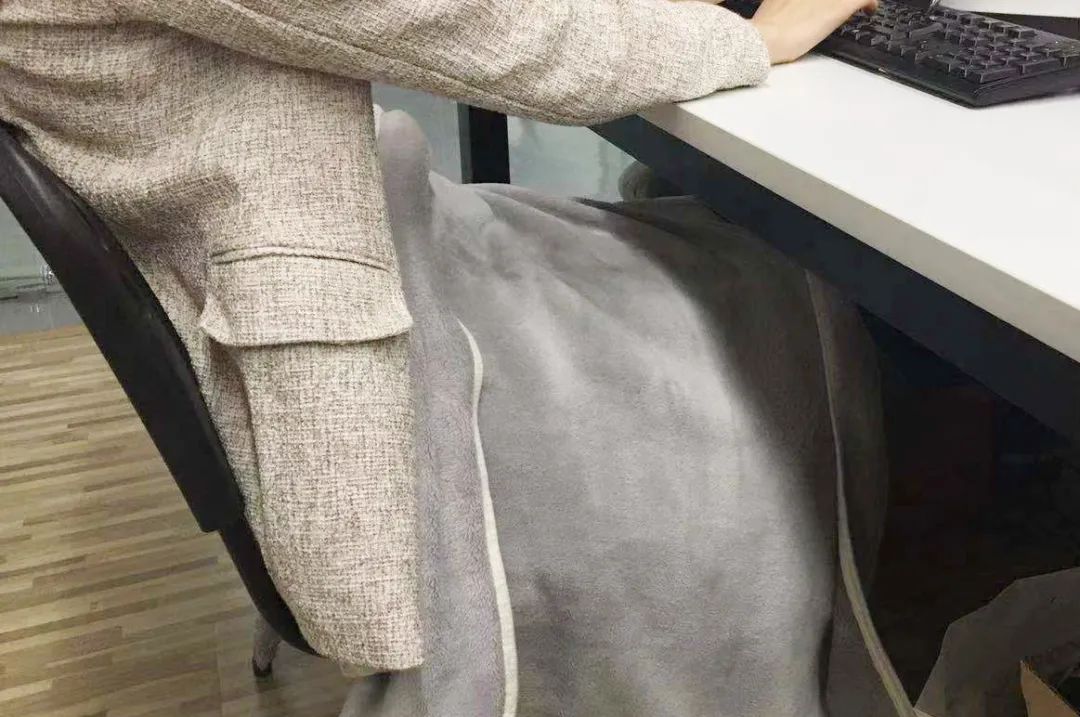 浼氬枬姘寸殑姣涘肪,浼氬惛姘寸殑娴村肪